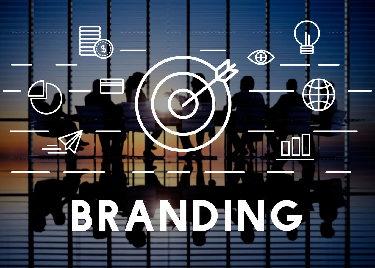 LinkedIn ads, branding for employees attractions LinkedIn ads, branding for employees attractions